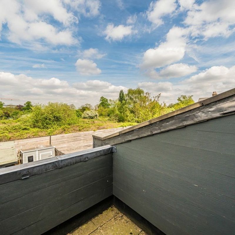 Athelstan Place, TW2, London - Photo 1