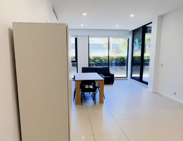 7 Rosebery Avenue, Sydney - Photo 1