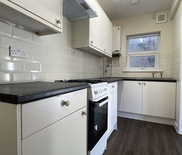 2 bedroom property to rent - Photo 4