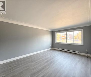 20 RAITAR Avenue Unit# 4, Kitchener, Ontario, N2H6A7 - Photo 2