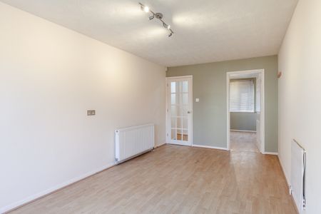 Sutton Mead, Chelmsford, CM2 - Photo 3