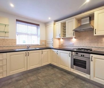 Hollands Road, NORTHWICH - Photo 5