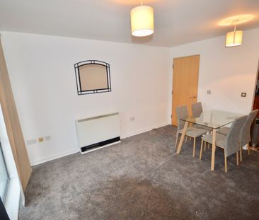 2 bedroom apartment to rent - Photo 2