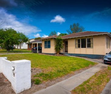 26 Aleppo Crescent, Frankston North, VIC 3200 - Photo 3