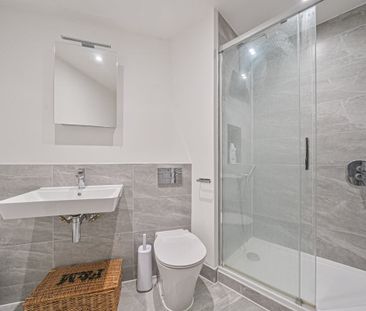 2 bedroom apartment to rent - Photo 3