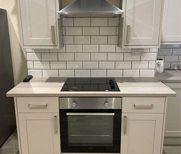 3 Woodthorpe Terrace, Huddersfield, HD1 - Photo 6