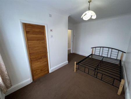 Old Lode Lane, Solihull - Photo 3