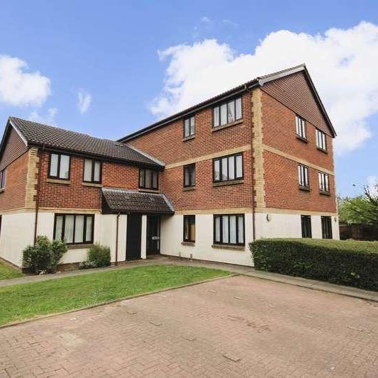 Pyegrove Chase, Bracknell, RG12 - Photo 1