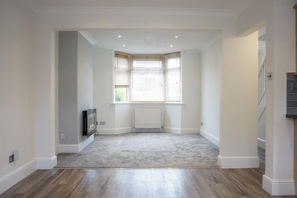 Mill Road, Southampton - Photo 1