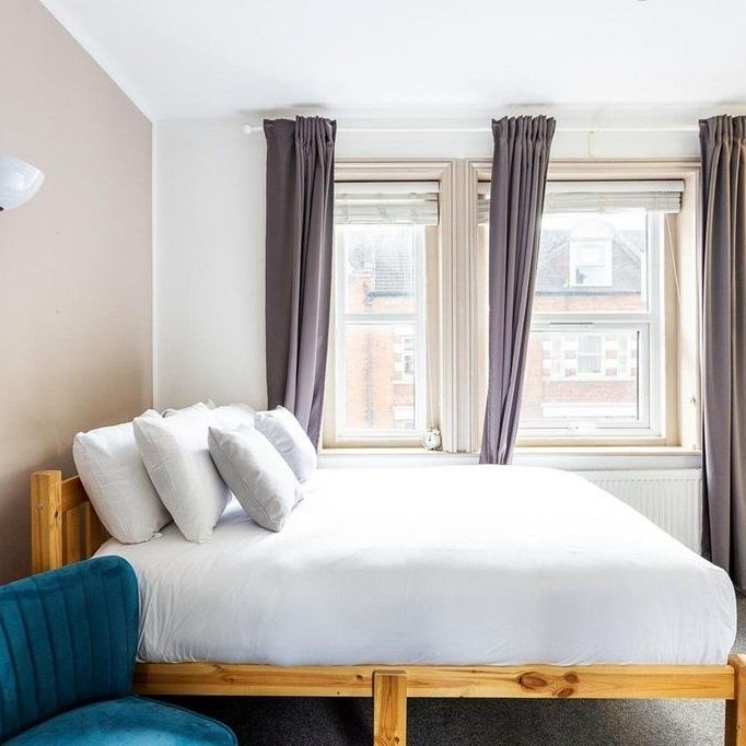 Studio to rent - Photo 1