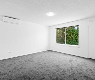 Convenient Unit Living in the Heart of Frankston - Photo 3