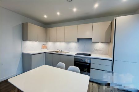 2 bedroom 2 bathroom - Photo 5