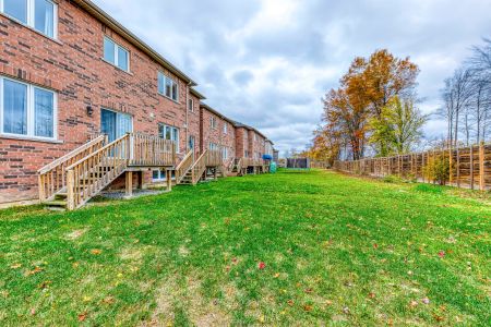 For Lease - 122 Esther Crescent, Thorold, Ontario - Photo 5