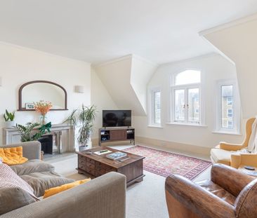2 Bed Flat, Fourth Avenue, BN3 - Photo 2