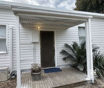 LIGHT BRIGHT RENOVATED DELIGHT - WATER INCLUDED - Photo 6