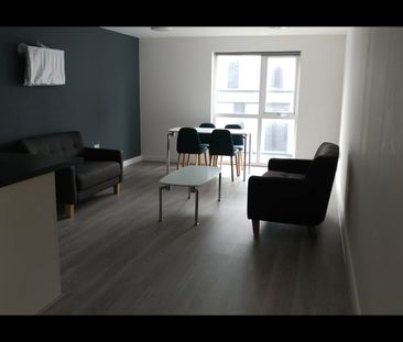 3 Bed Flat, Fox St, L3 - Photo 1