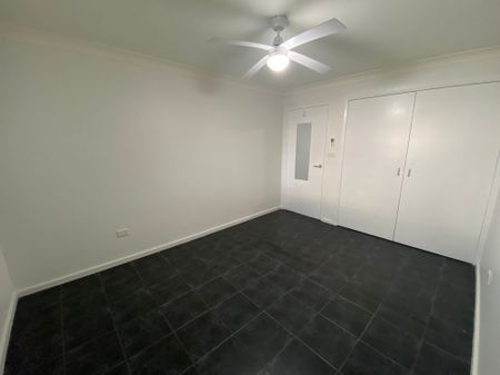 Spacious 1 Bedroom Unit Located in The Heart of The Village - Photo 5