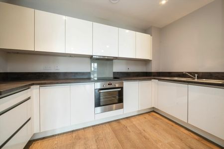 Ealing Road, TW8, London - Photo 4