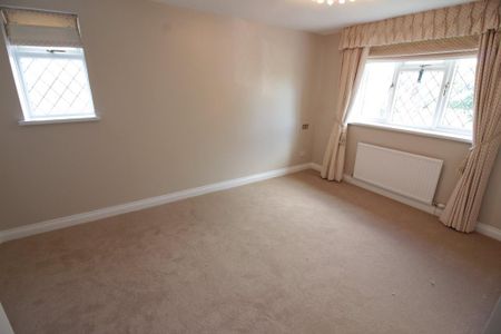 3 bedroom detached house to rent - Photo 2