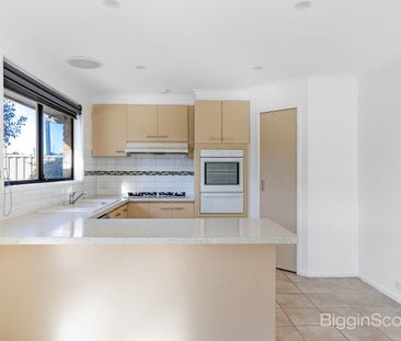 1 Lydford Court, Werribee, Vic 3030 - Photo 5