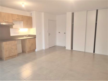 Location Appartement 2 pièces 42m² TOULOUSE 31400 - Photo 4