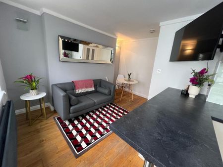 1 bedroom apartment to rent - Photo 2