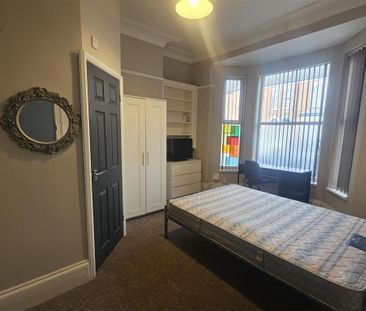 5 bedroom house share to rent - Photo 4
