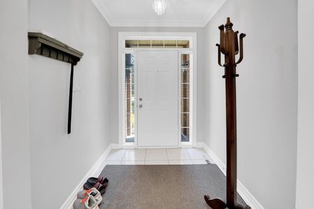 For Lease - 38 John Kline Lane, Vaughan, Ontario - Photo 3