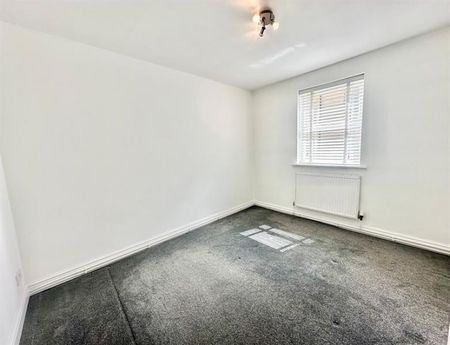1 Bedroom Apartment To Let - Photo 5
