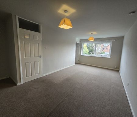 The Beeches - Photo 2