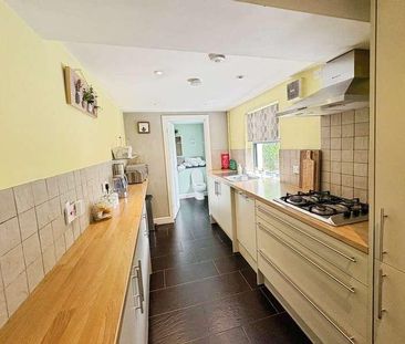 Tynant Street, Cardiff, CF11 - Photo 4