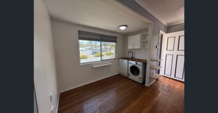 Modernised Family Home in a Convenient Location - Photo 5