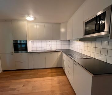 Bergshamra Allé, Solna - Photo 2