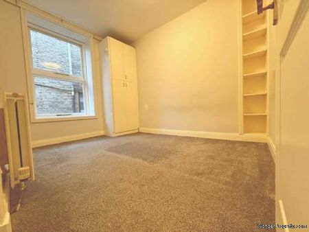 1 bedroom property to rent in Ashton Under Lyne - Photo 3