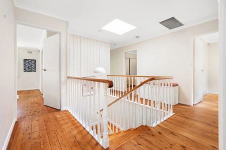 Spacious Family Home in Prime Pymble Location - Photo 4