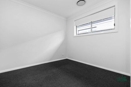 66 Meya Crescent, Fletcher NSW 2287 - House For Rent | Domain - Photo 4