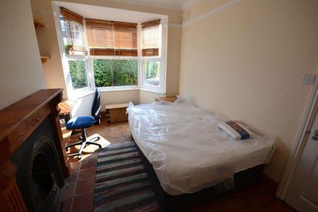 5 bedroom terraced house to rent - Photo 4