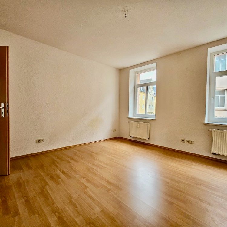 Ruhige und gemütliche 2-Zimmer-Maisonette-Wohnung im Herzen von Döbeln! - Photo 1