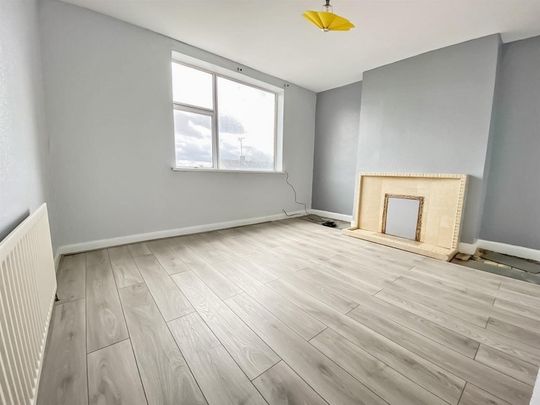 Quinton Parade, Coventry, CV3 5HW - Photo 1