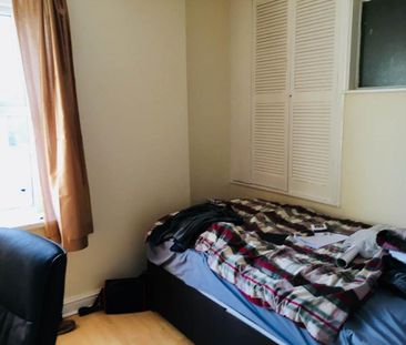 4 bedroom house to rent - Photo 6