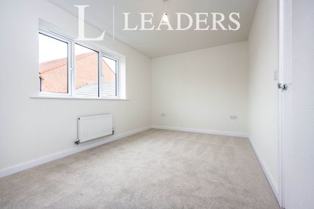 3 bedroom house to rent Burney Drive, Eagle Farm South, Milton Keynes, Buckinghamshire, MK17 - Photo 2