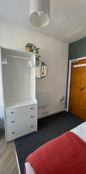 Room in a Shared House, Prospect Street, RG1 - Photo 1