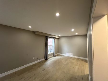 For Lease - 5715 Prairie Circle, Mississauga, Ontario - Photo 4