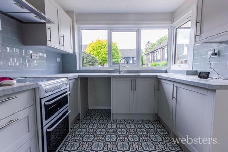 3 bedroom terraced house to rent - Photo 3