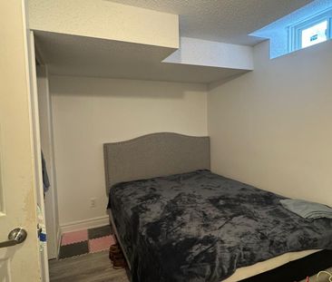 For Lease - 741 Shanahan Boulevard, Newmarket, Ontario - Photo 3