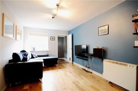 1 bedroom maisonette to rent - Photo 2