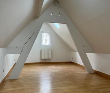 A LOUER OISSEL MAISON DE VILLE F3 - Photo 6