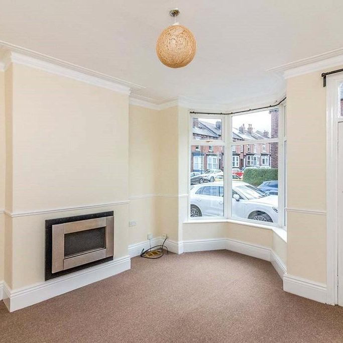 3 bedroom terraced house to rent - Photo 1