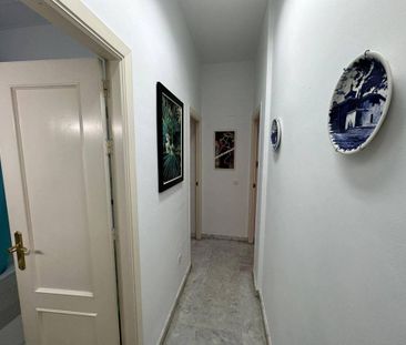 5 bedroom luxury Apartment for rent in Seville, Spain - Photo 2