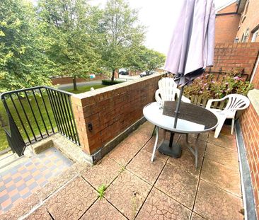 Eaton Hall, Terenure, Dublin 6 - Photo 1